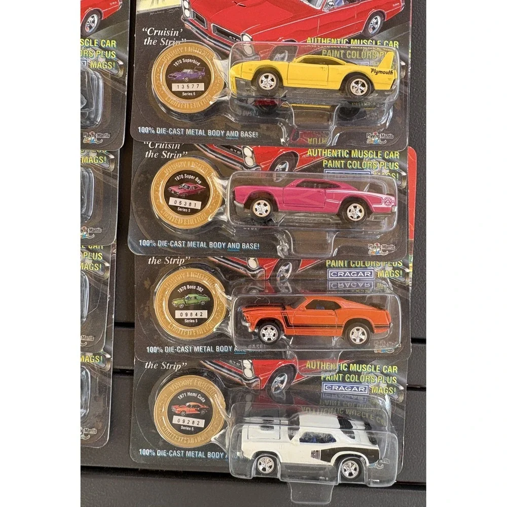 Lot of 8 Johnny Lightning Muscle Cars USA Diecast Model Cars NOS Limited Edition